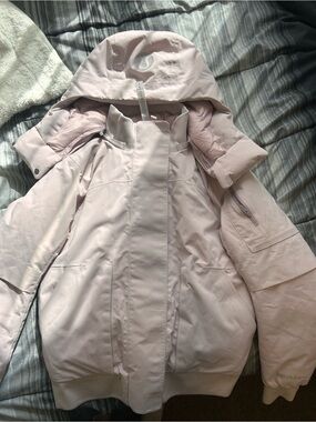 lululemon athletica Light Pink Hooded Insulated Puffer Jacket